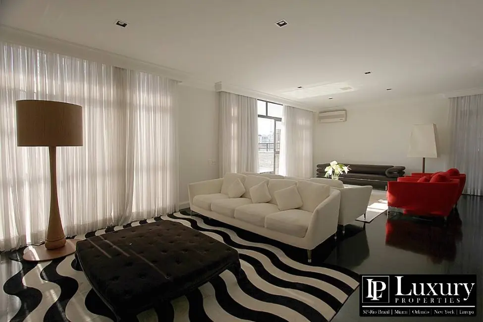 Cobertura com 5 quartos à venda, 858m2 em Jardim América, São Paulo - SP - imagem 5 Foto 5 de Cobertura com 5 quartos à venda, 858m2 em Jardim América, São Paulo - SP