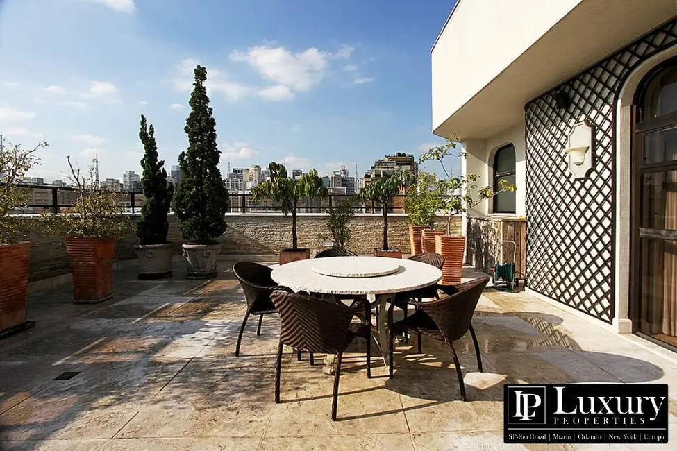 Cobertura com 5 quartos à venda, 858m2 em Jardim América, São Paulo - SP - imagem 7 Foto 7 de Cobertura com 5 quartos à venda, 858m2 em Jardim América, São Paulo - SP