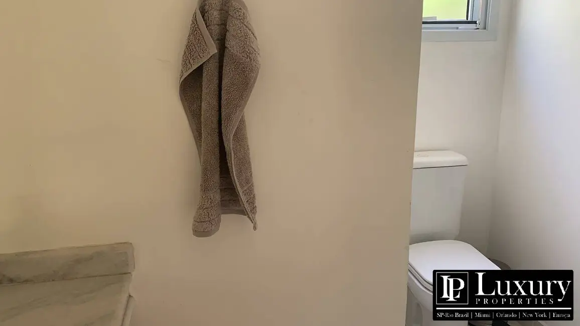 Foto 9 de Casa de Condomínio com 5 quartos à venda em Sao Sebastiao - SP