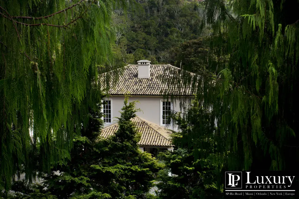 Casa de Condomínio com 4 quartos à venda em Pedro do Rio, Petropolis - RJ - imagem 9 Foto 9 de Casa de Condomínio com 4 quartos à venda em Pedro do Rio, Petropolis - RJ