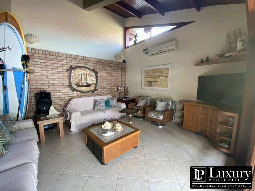 Foto 6 de Casa de Condomínio com 4 quartos à venda em Sao Sebastiao - SP