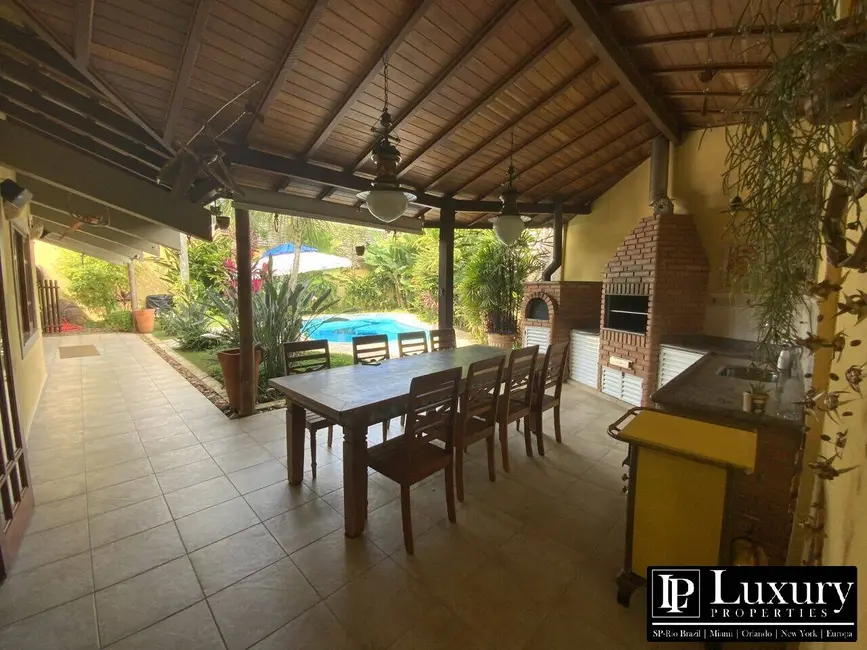 Foto 5 de Casa de Condomínio com 4 quartos à venda em Sao Sebastiao - SP