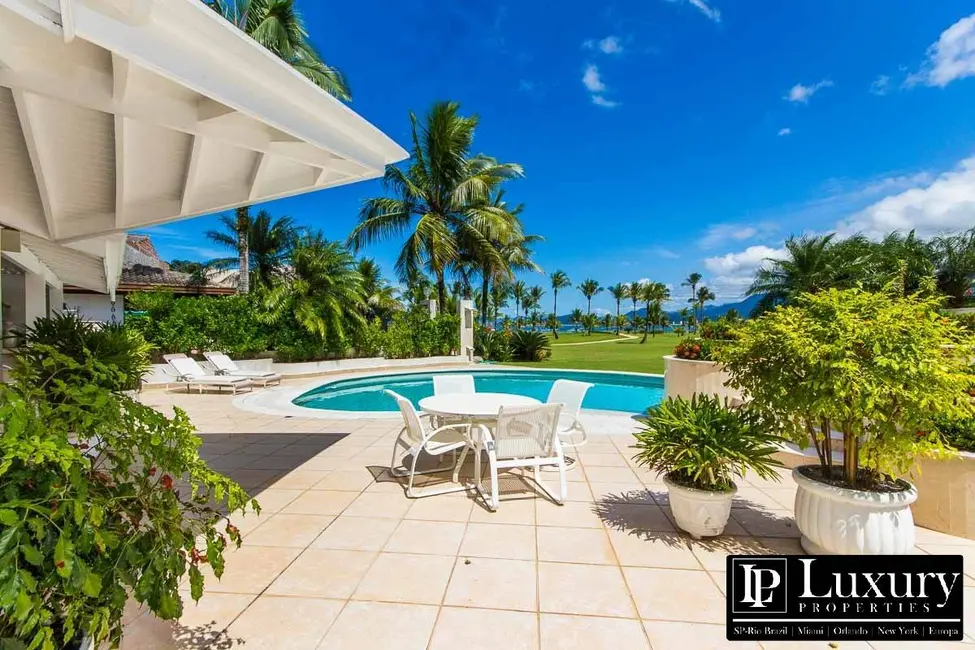 Foto 4 de Casa de Condomínio com 5 quartos à venda em Tabatinga, Caraguatatuba - SP