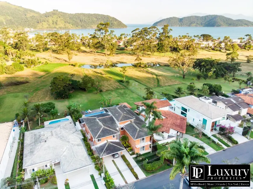 Foto 8 de Casa de Condomínio com 8 quartos à venda e para alugar em Tabatinga, Caraguatatuba - SP