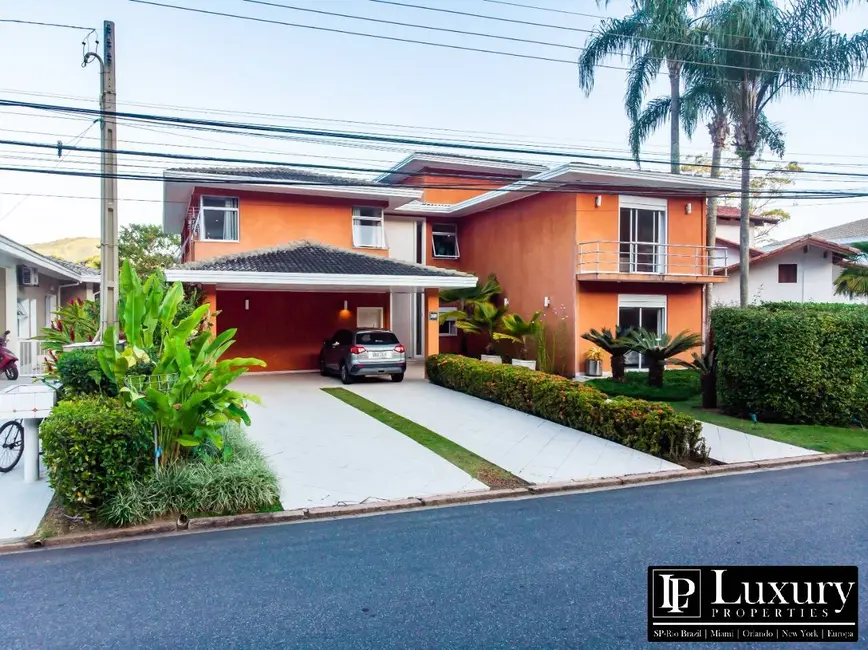 Foto 9 de Casa de Condomínio com 8 quartos à venda e para alugar em Tabatinga, Caraguatatuba - SP