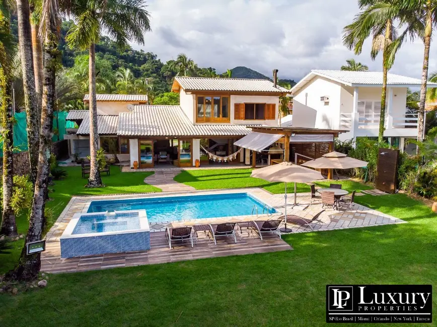 Foto 3 de Casa de Condomínio com 5 quartos à venda em Tabatinga, Caraguatatuba - SP