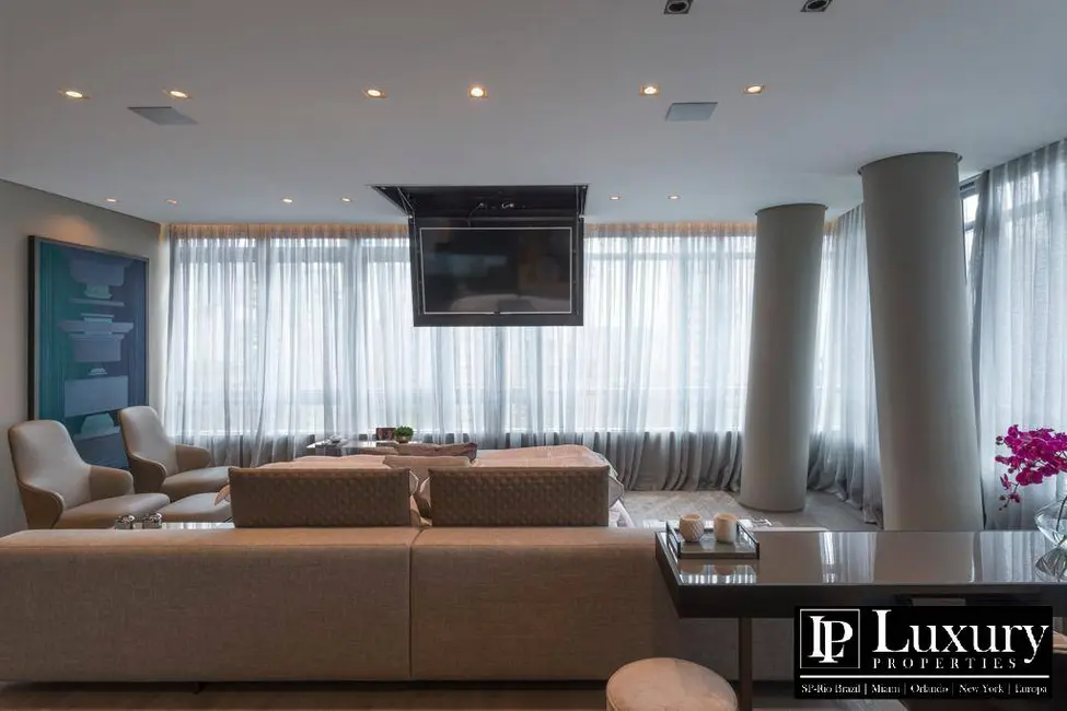 Foto 5 de Apartamento com 3 quartos à venda, 556m2 em Itaim Bibi, São Paulo - SP