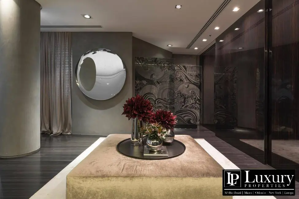 Foto 8 de Apartamento com 3 quartos à venda, 556m2 em Itaim Bibi, São Paulo - SP