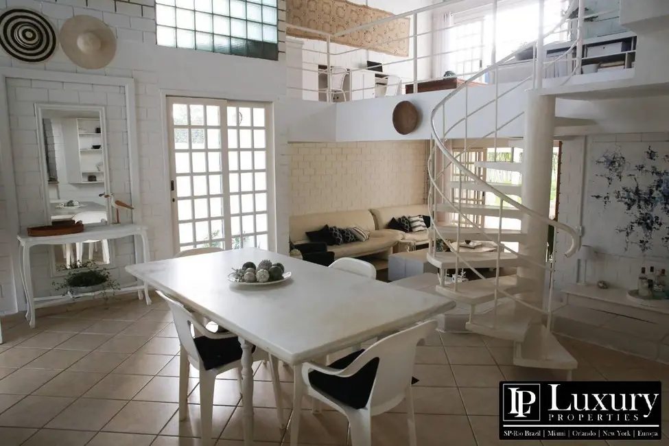 Foto 7 de Casa de Condomínio com 6 quartos à venda em Tabatinga, Caraguatatuba - SP