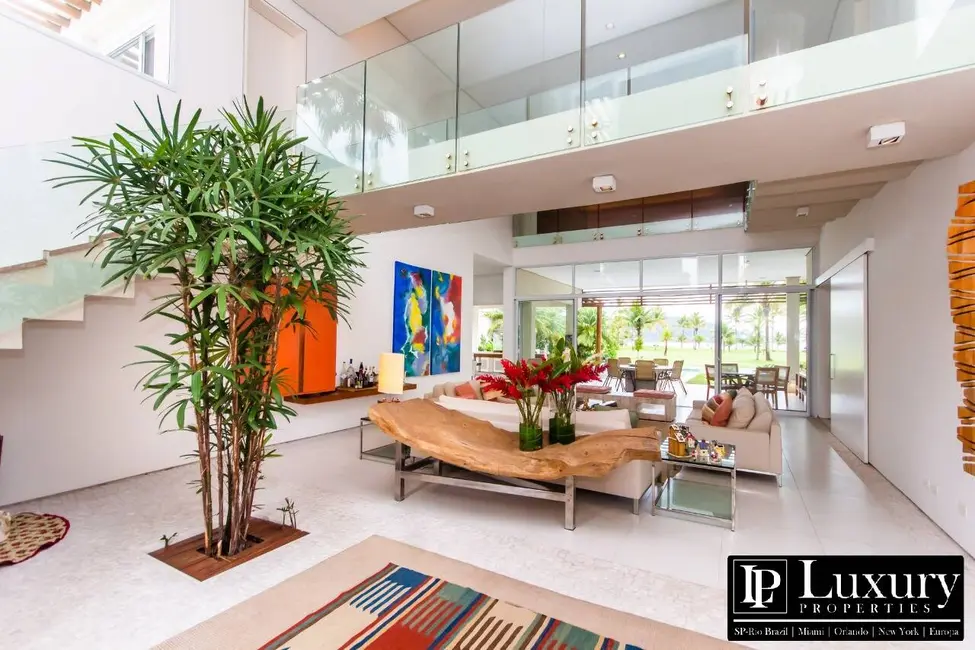 Foto 9 de Casa de Condomínio com 6 quartos à venda e para alugar em Tabatinga, Caraguatatuba - SP