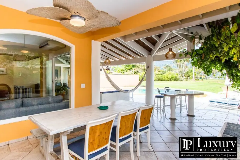 Foto 8 de Casa de Condomínio com 5 quartos para alugar em Tabatinga, Caraguatatuba - SP