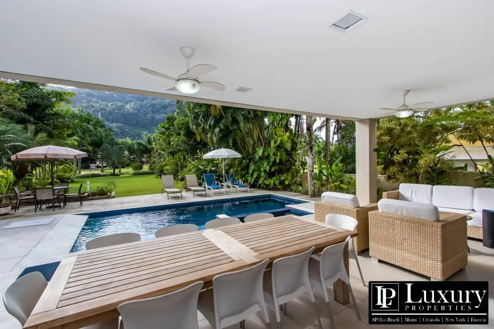 Foto 7 de Casa com 7 quartos à venda e para alugar em Tabatinga, Caraguatatuba - SP