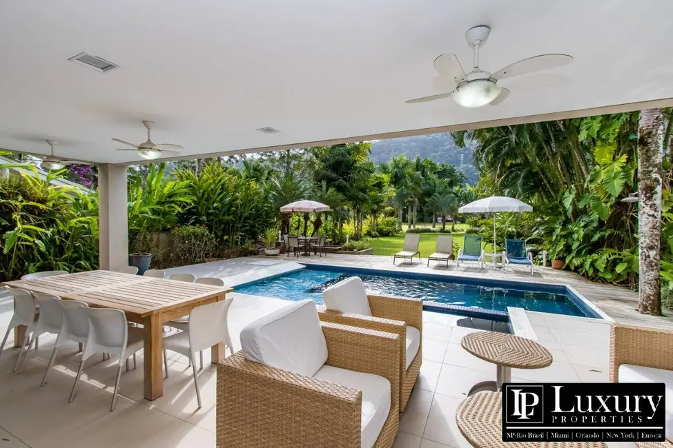 Foto 6 de Casa com 7 quartos à venda e para alugar em Tabatinga, Caraguatatuba - SP