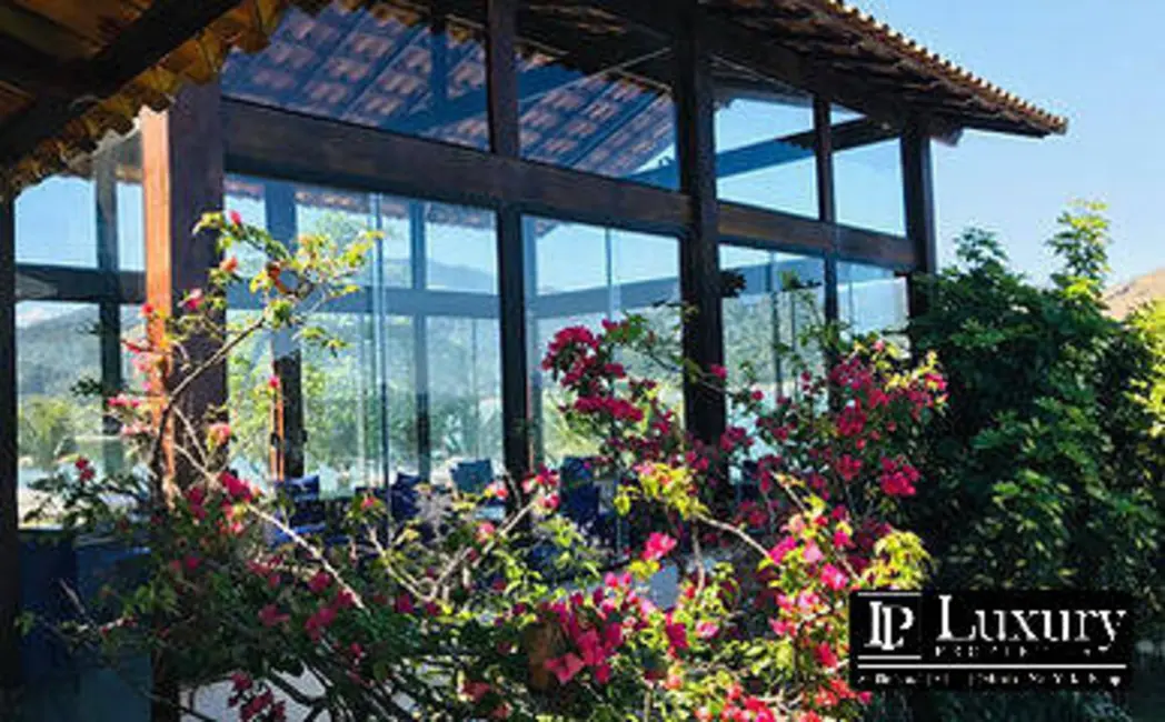 Casa com 9 quartos à venda em Mangaratiba - RJ - imagem 4 Foto 4 de Casa com 9 quartos à venda em Mangaratiba - RJ
