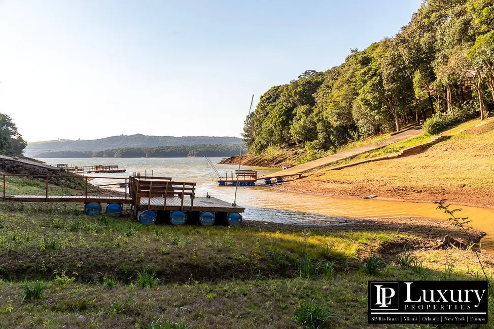 Casa de Condomínio com 6 quartos à venda em Ibiuna - SP - imagem 6 Foto 6 de Casa de Condomínio com 6 quartos à venda em Ibiuna - SP