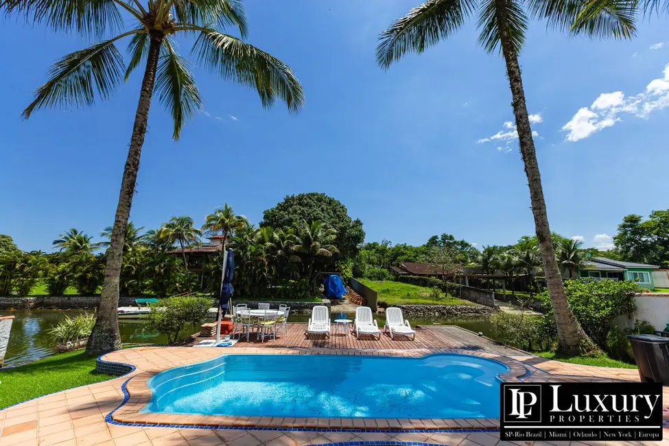 Foto 4 de Casa de Condomínio com 6 quartos à venda em Bracuí (Cunhambebe), Angra Dos Reis - RJ