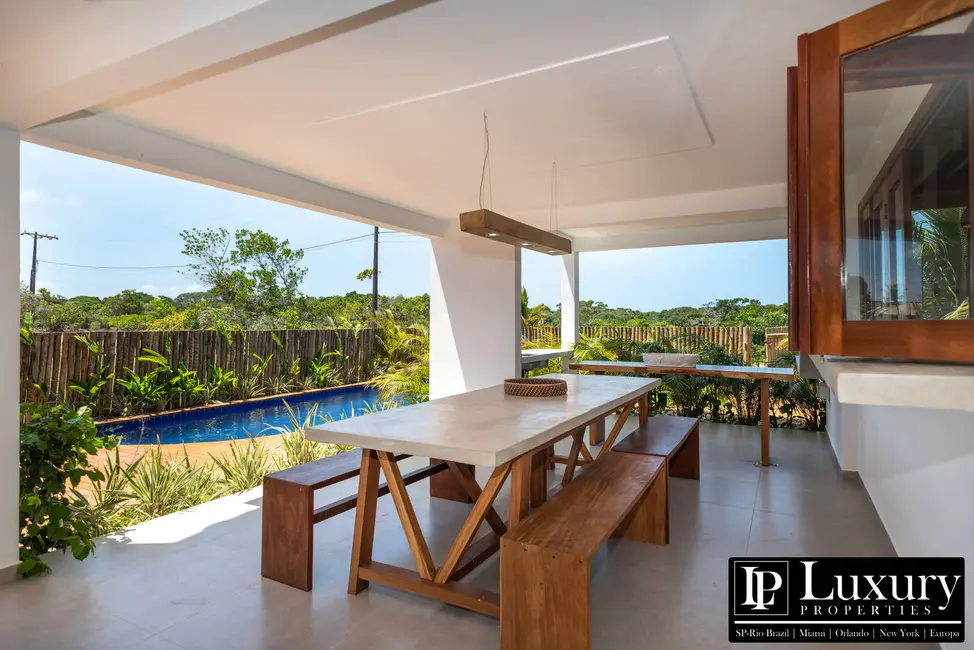 Foto 3 de Casa de Condomínio com 4 quartos à venda em Porto Seguro - BA