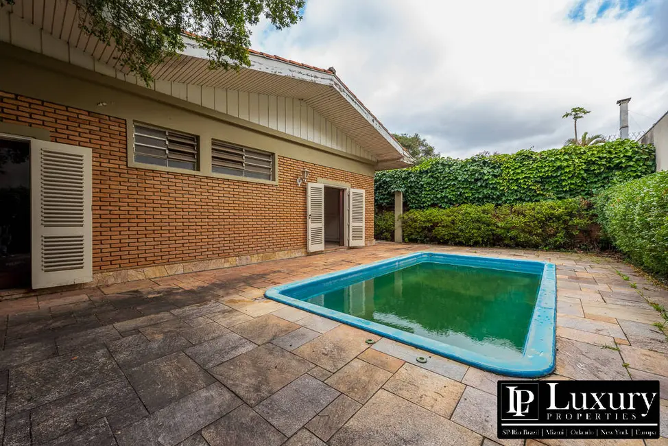 Casa com 4 quartos à venda em Alto de Pinheiros, São Paulo - SP - imagem 8 Foto 8 de Casa com 4 quartos à venda em Alto de Pinheiros, São Paulo - SP