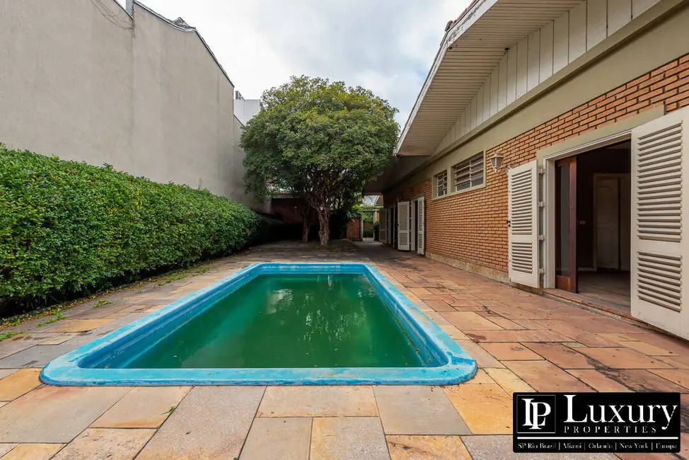 Casa com 4 quartos à venda em Alto de Pinheiros, São Paulo - SP - imagem 5 Foto 5 de Casa com 4 quartos à venda em Alto de Pinheiros, São Paulo - SP