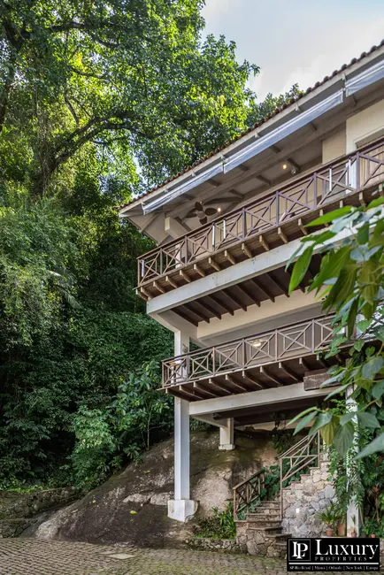 Foto 2 de Casa de Condomínio com 4 quartos à venda em Sao Sebastiao - SP