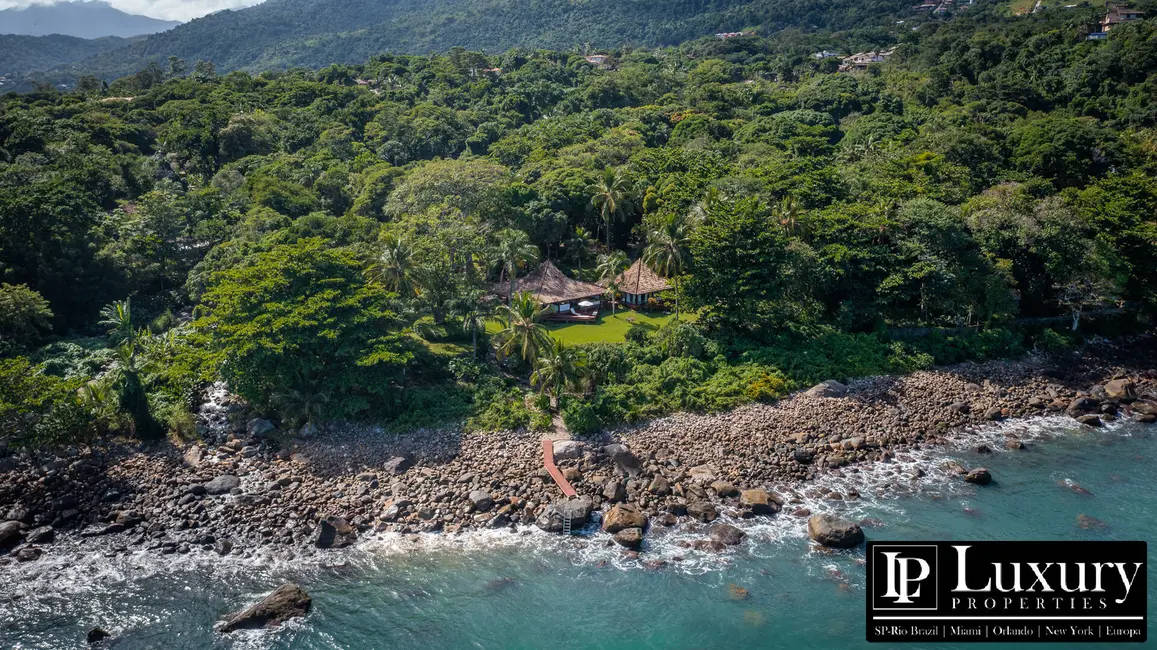 Foto 2 de Casa de Condomínio com 4 quartos à venda em Centro, Ilhabela - SP