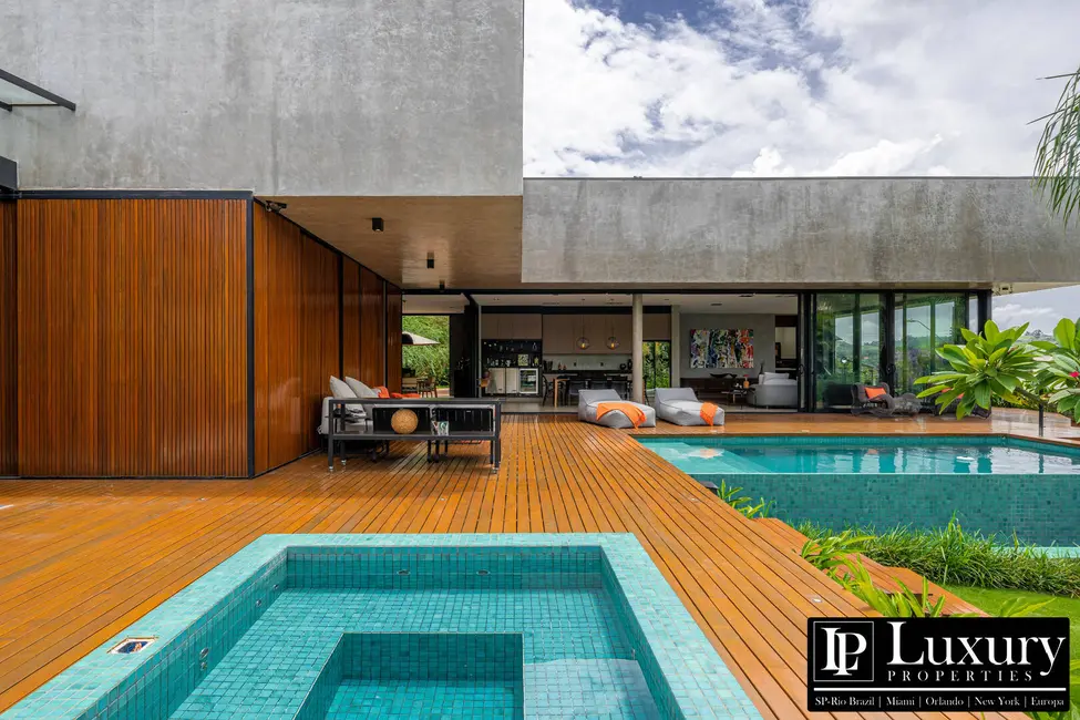 Foto 3 de Casa de Condomínio com 3 quartos à venda em Louveira - SP