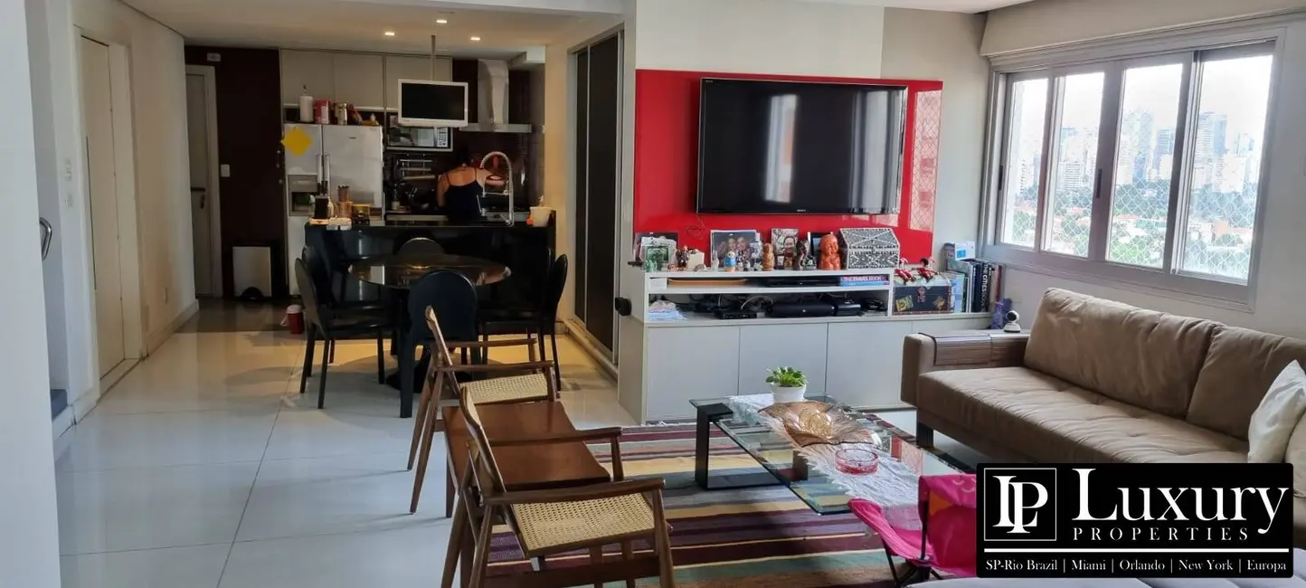 Cobertura com 2 quartos à venda, 180m2 em Vila Olímpia, São Paulo - SP - imagem 7 Foto 7 de Cobertura com 2 quartos à venda, 180m2 em Vila Olímpia, São Paulo - SP