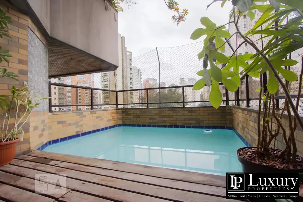 Apartamento com 4 quartos à venda, 244m2 em Vila Andrade, São Paulo - SP - imagem 1 Foto 1 de Apartamento com 4 quartos à venda, 244m2 em Vila Andrade, São Paulo - SP