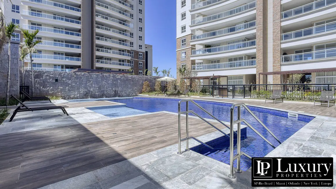 Apartamento com 4 quartos à venda e para alugar, 247m2 em Vila Embaré, Valinhos - SP - imagem 7 Foto 7 de Apartamento com 4 quartos à venda e para alugar, 247m2 em Vila Embaré, Valinhos - SP