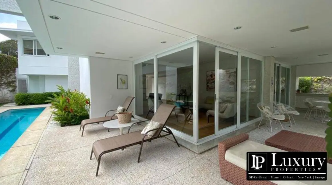 Foto 2 de Casa com 3 quartos à venda em Morumbi, São Paulo - SP