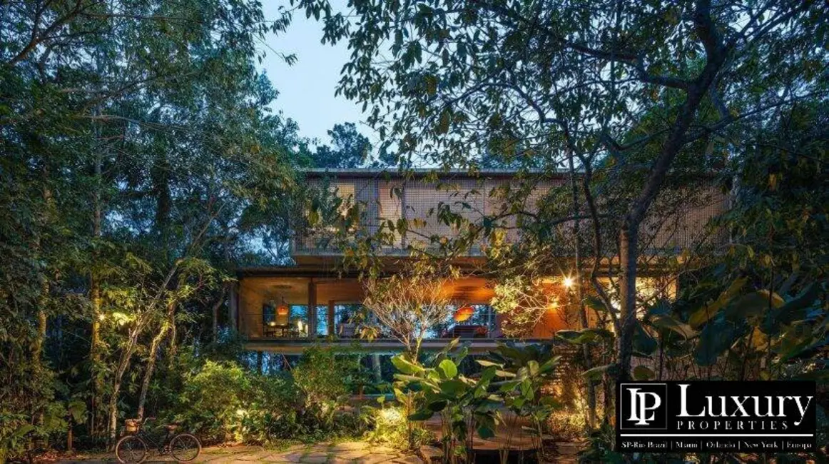 Foto 4 de Casa de Condomínio com 4 quartos à venda em Guaruja - SP