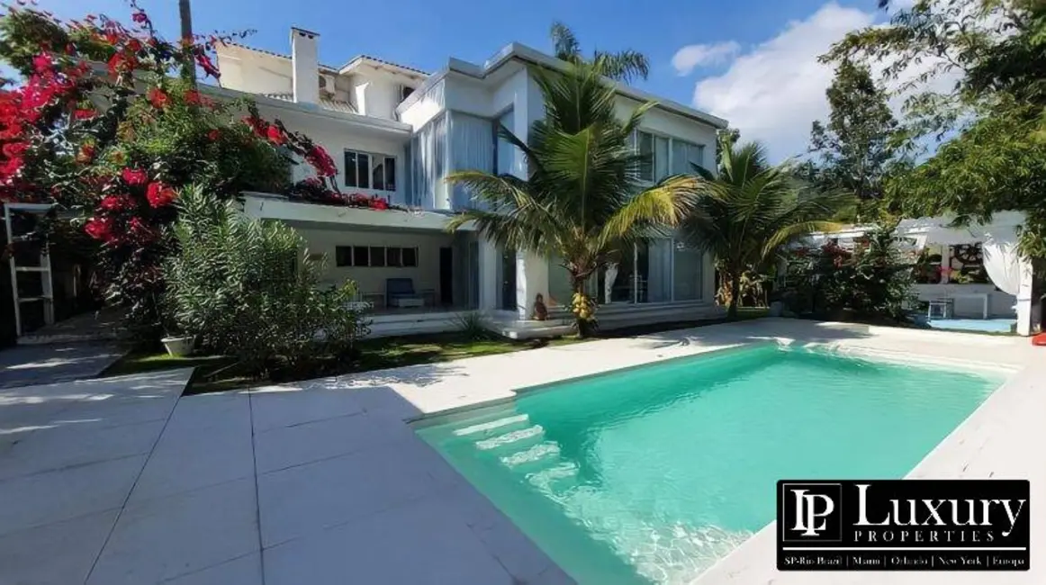 Casa com 7 quartos à venda em Praia Brava, Florianopolis - SC - imagem 1 Foto 1 de Casa com 7 quartos à venda em Praia Brava, Florianopolis - SC