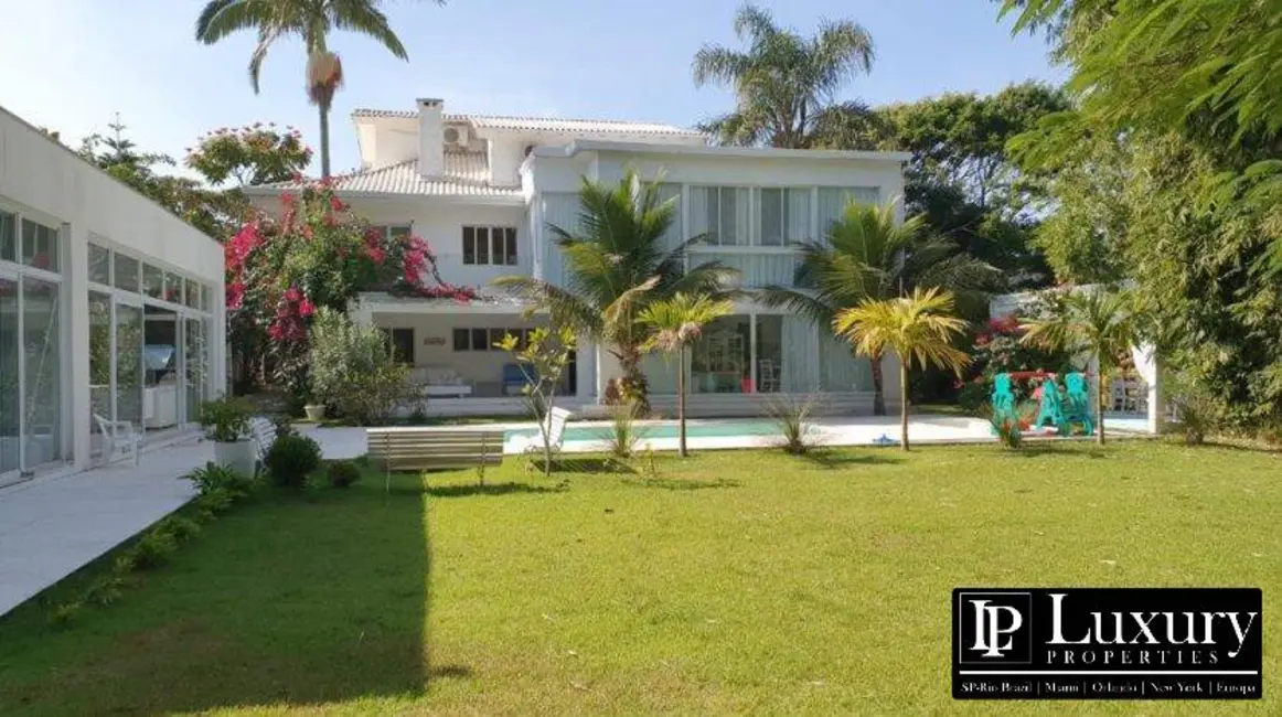 Casa com 7 quartos à venda em Praia Brava, Florianopolis - SC - imagem 2 Foto 2 de Casa com 7 quartos à venda em Praia Brava, Florianopolis - SC