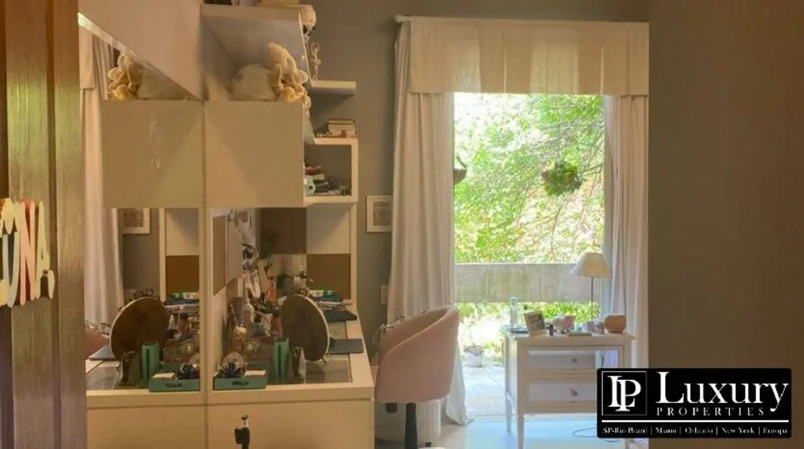 Casa com 5 quartos à venda em Jardim Guedala, São Paulo - SP - imagem 2 Foto 2 de Casa com 5 quartos à venda em Jardim Guedala, São Paulo - SP