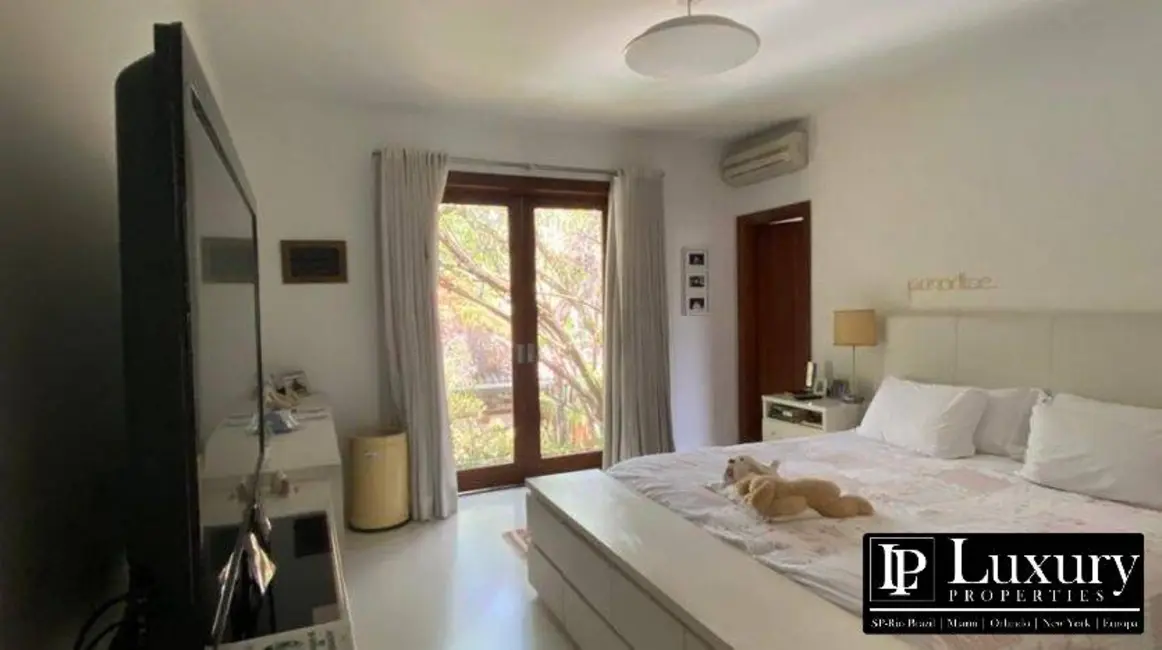 Casa com 5 quartos à venda em Jardim Guedala, São Paulo - SP - imagem 3 Foto 3 de Casa com 5 quartos à venda em Jardim Guedala, São Paulo - SP