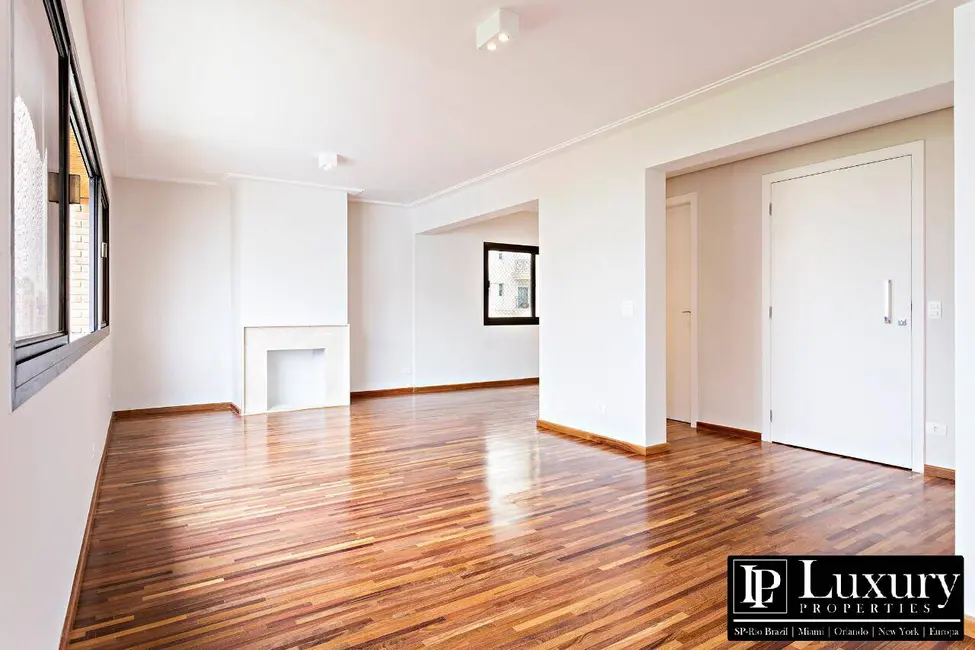 Foto 6 de Apartamento com 3 quartos à venda, 210m2 em Brooklin Paulista, São Paulo - SP