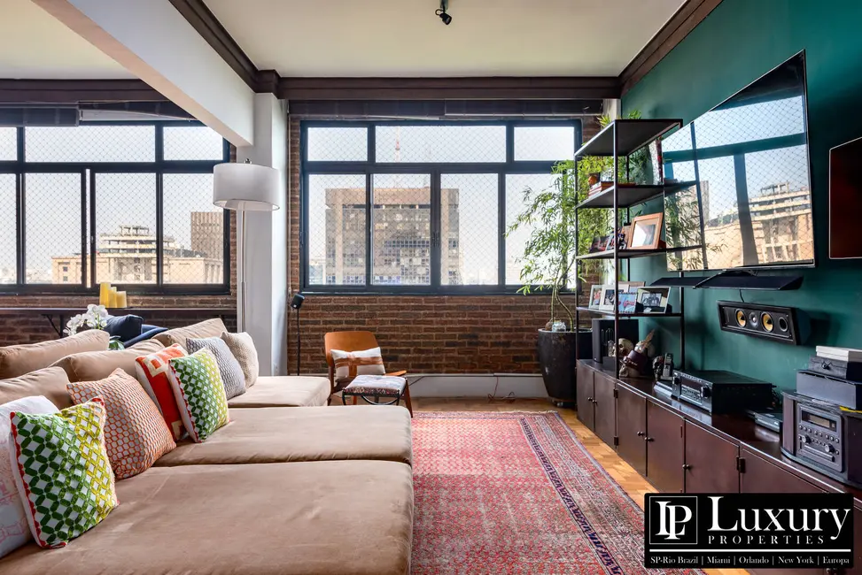 Apartamento com 3 quartos à venda, 220m2 em Jardim Paulista, São Paulo - SP - imagem 3 Foto 3 de Apartamento com 3 quartos à venda, 220m2 em Jardim Paulista, São Paulo - SP