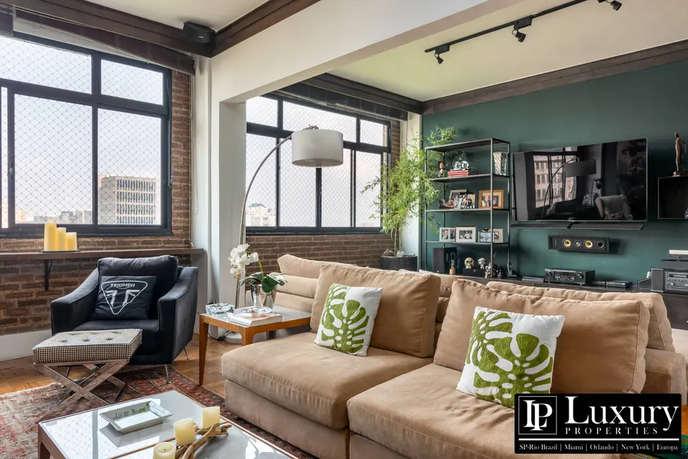 Apartamento com 3 quartos à venda, 220m2 em Jardim Paulista, São Paulo - SP - imagem 2 Foto 2 de Apartamento com 3 quartos à venda, 220m2 em Jardim Paulista, São Paulo - SP