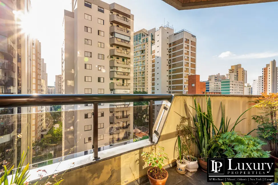 Foto 1 de Apartamento com 3 quartos à venda, 147m2 em Moema, São Paulo - SP