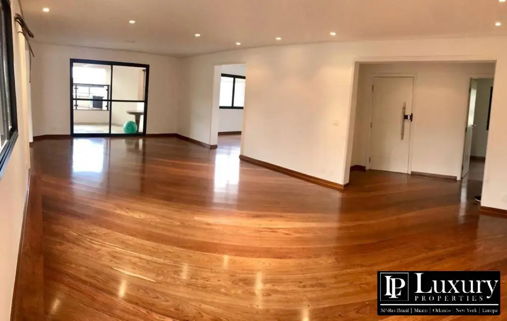 Foto 6 de Apartamento com 4 quartos à venda, 305m2 em São Paulo - SP