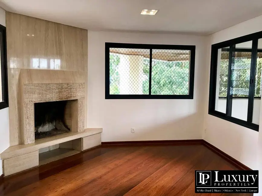 Foto 4 de Apartamento com 4 quartos à venda, 305m2 em São Paulo - SP