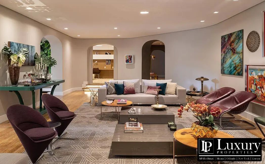 Apartamento com 4 quartos à venda em Jardim Europa, São Paulo - SP - imagem 2 Foto 2 de Apartamento com 4 quartos à venda em Jardim Europa, São Paulo - SP