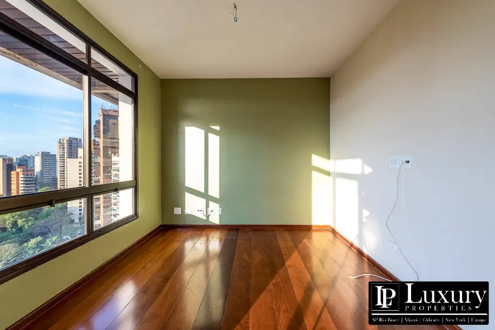 Foto 9 de Apartamento com 3 quartos à venda, 290m2 em Morumbi, São Paulo - SP