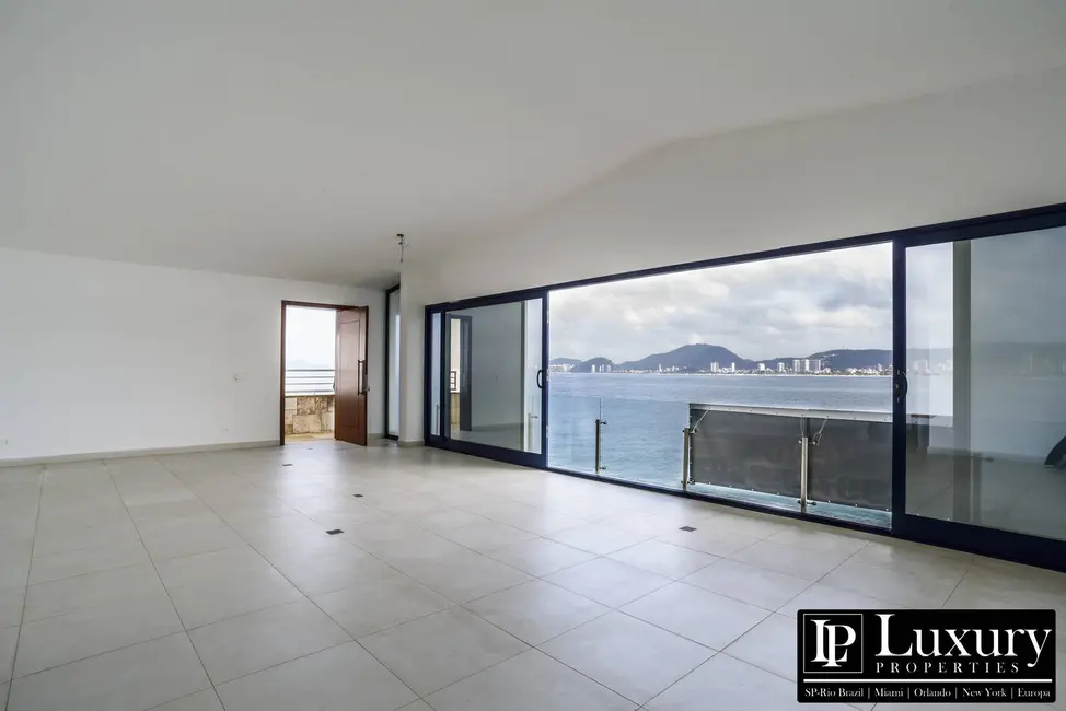 Foto 5 de Apartamento com 3 quartos à venda, 181m2 em Guaruja - SP