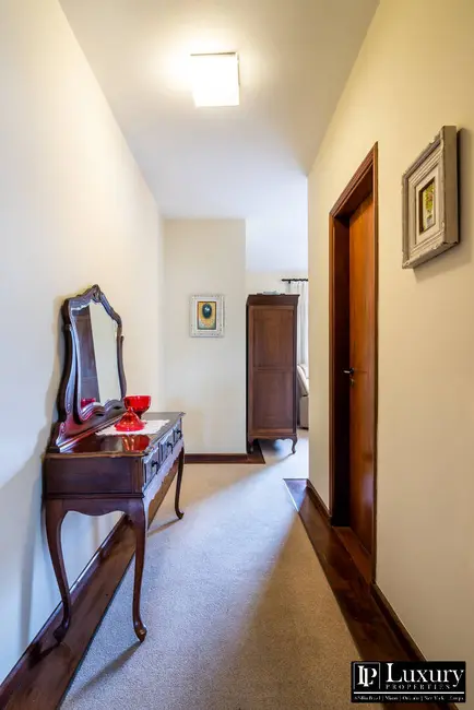 Foto 9 de Sobrado com 4 quartos à venda em Vila Madalena, São Paulo - SP