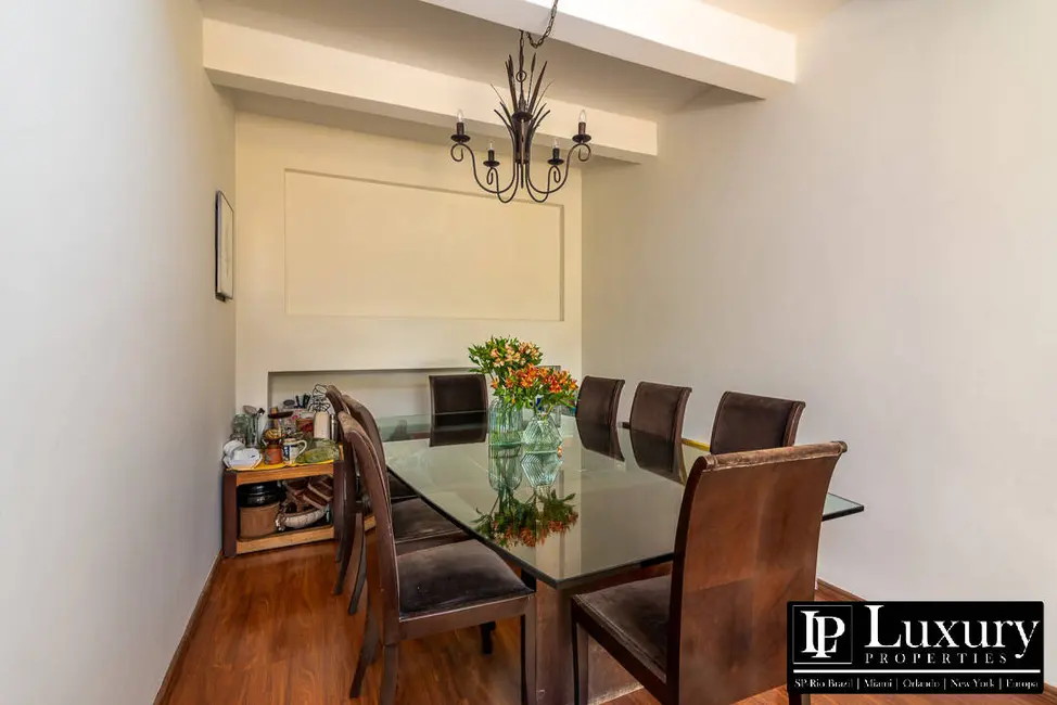 Sobrado com 4 quartos à venda em Jardim Prudência, São Paulo - SP - imagem 3 Foto 3 de Sobrado com 4 quartos à venda em Jardim Prudência, São Paulo - SP