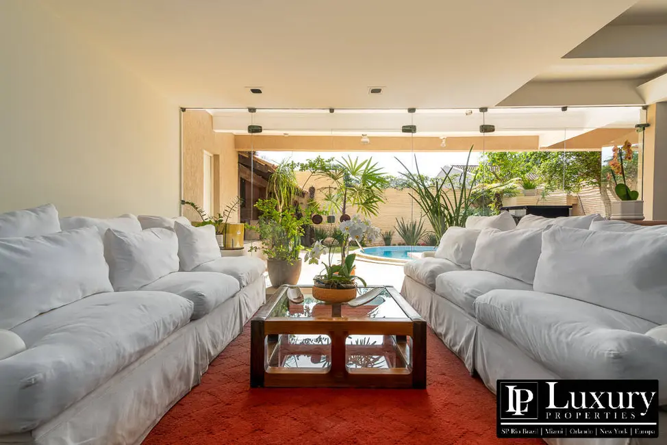 Sobrado com 4 quartos à venda em Jardim Prudência, São Paulo - SP - imagem 2 Foto 2 de Sobrado com 4 quartos à venda em Jardim Prudência, São Paulo - SP