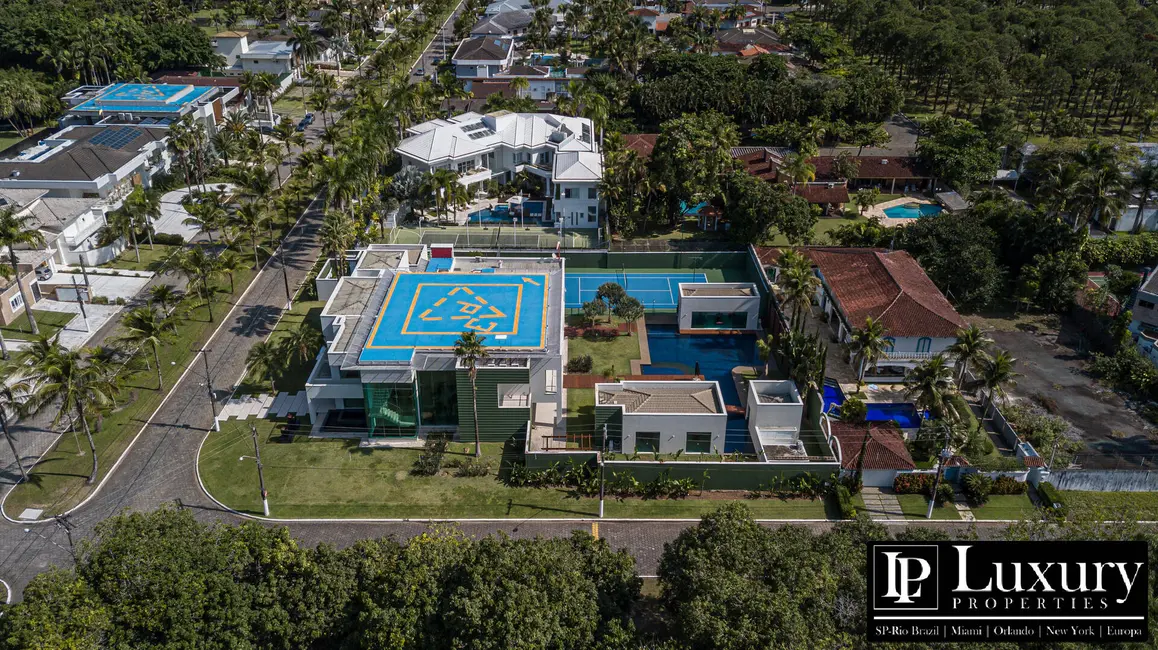 Casa de Condomínio com 7 quartos à venda em Jardim Acapulco, Guaruja - SP - imagem 3 Foto 3 de Casa de Condomínio com 7 quartos à venda em Jardim Acapulco, Guaruja - SP