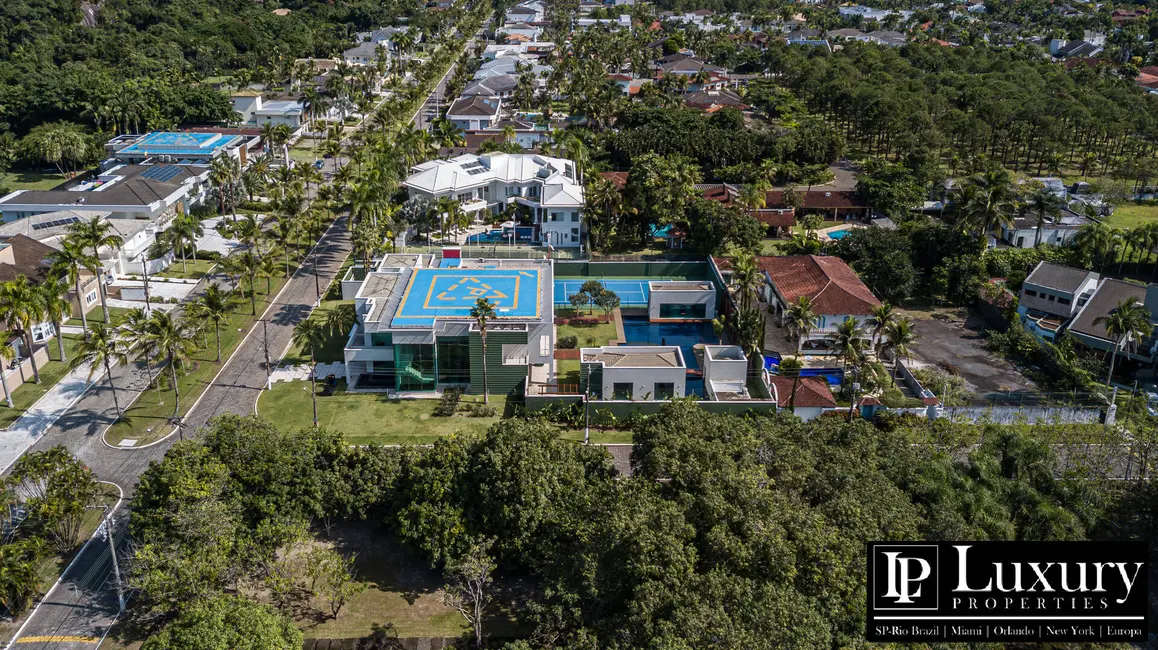 Casa de Condomínio com 7 quartos à venda em Jardim Acapulco, Guaruja - SP - imagem 2 Foto 2 de Casa de Condomínio com 7 quartos à venda em Jardim Acapulco, Guaruja - SP