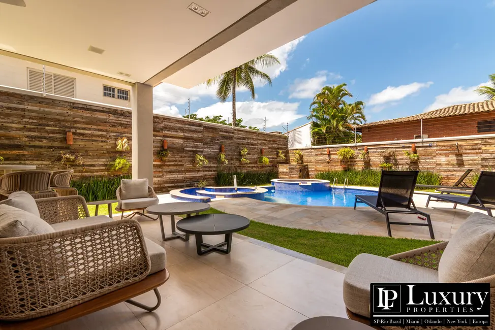 Foto 3 de Casa com 5 quartos à venda em Enseada, Guaruja - SP